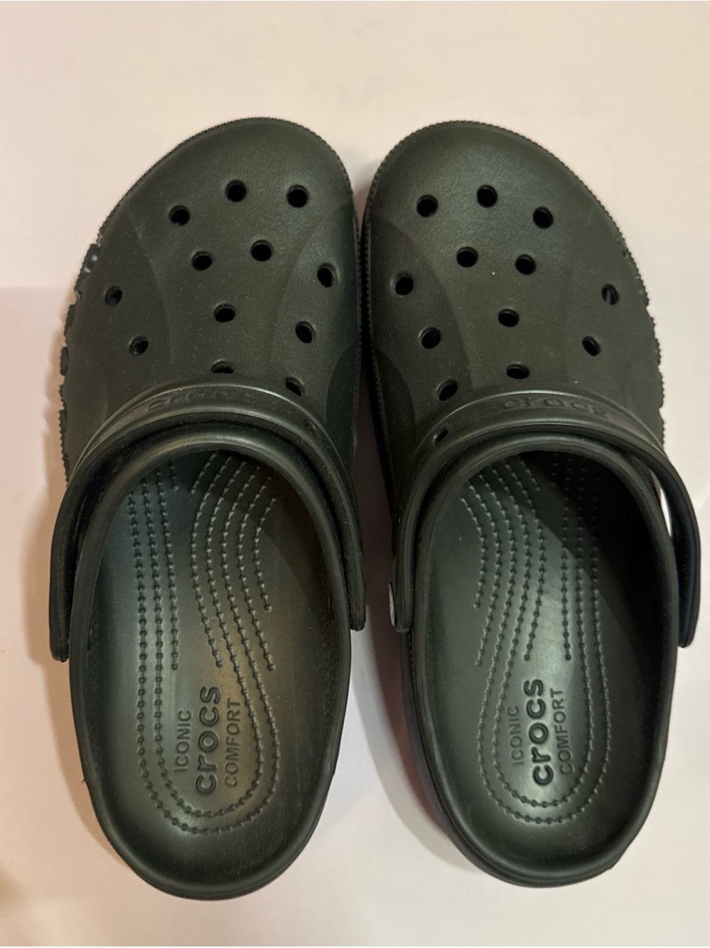NEW CROCS Classic Clog in Black